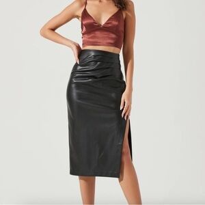 black Astr the Label faux leather skirt